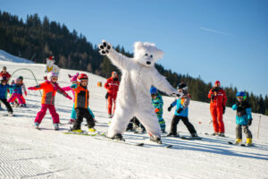 Skischule Gerlitzen - Bino - Skikurse fuer Schulen und Gruppen - Kloesterle